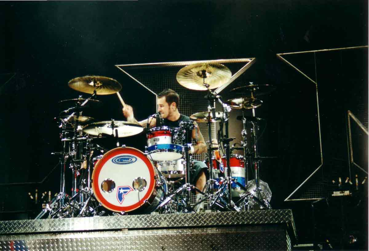travis barker drums
