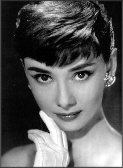 Mod The Sims Audrey Hepburn as Eliza Doolittle in My Fair Lady